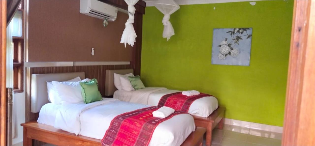 Toba Village Inn Tuk Tuk Exteriör bild